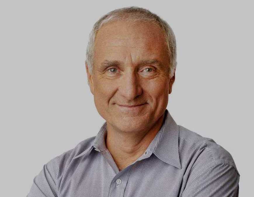 Robyn Williams, host of The Science Show since 1975